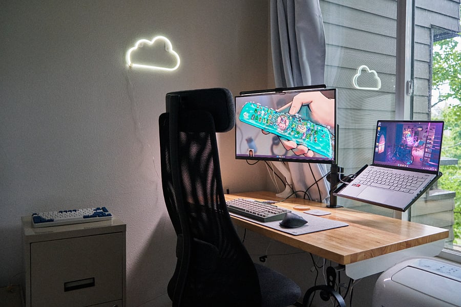 Work from home station #2 in bedroom