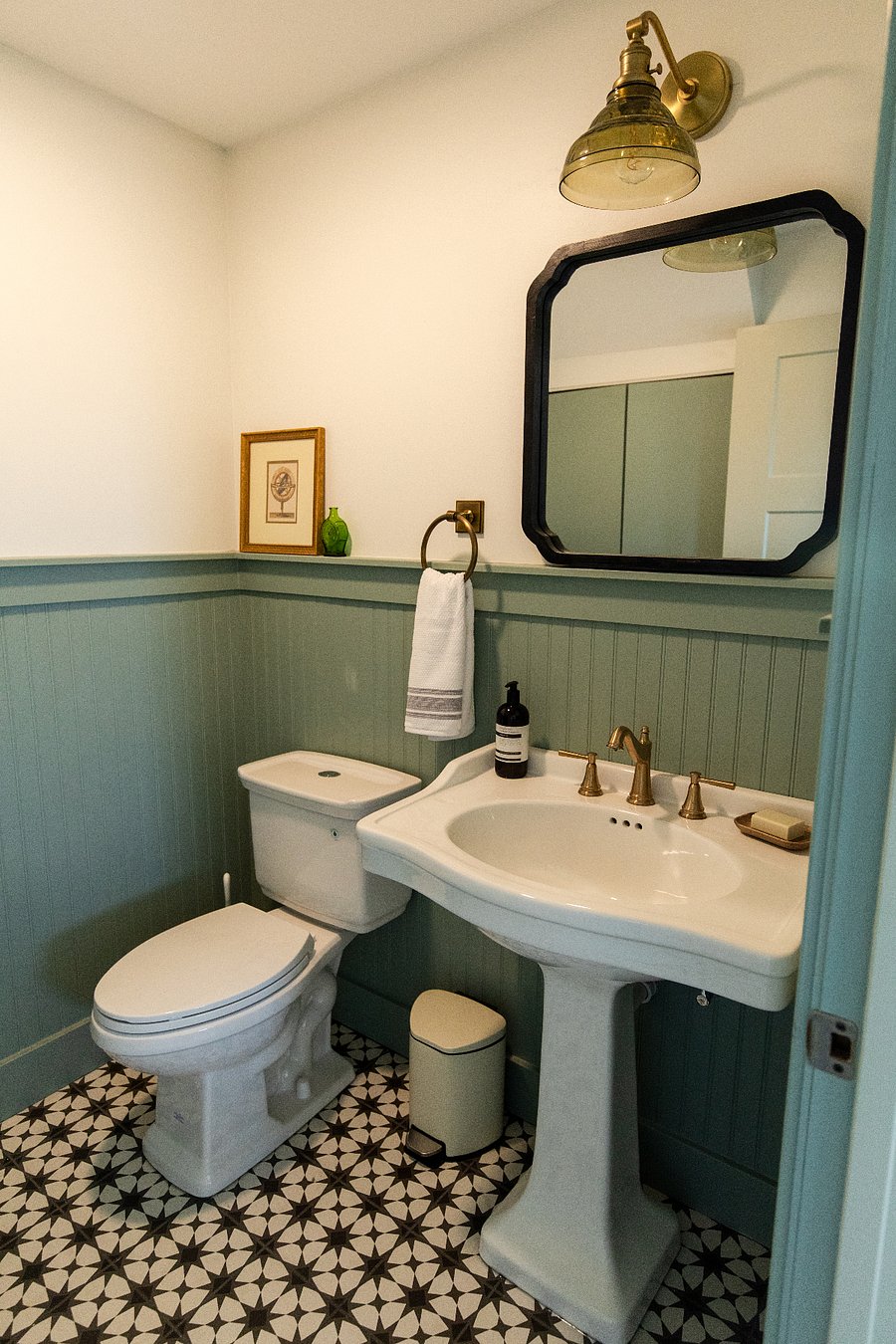 Furnished Finder property 768104_1 photo 8