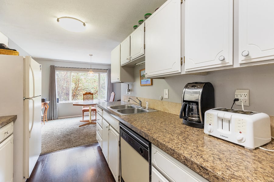 Furnished Finder property 768106_1 photo 17