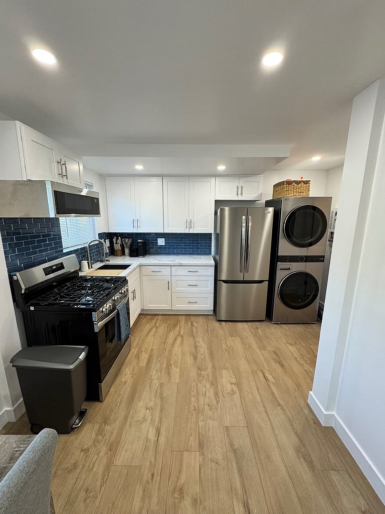 Furnished Finder property 768120_1 photo 6