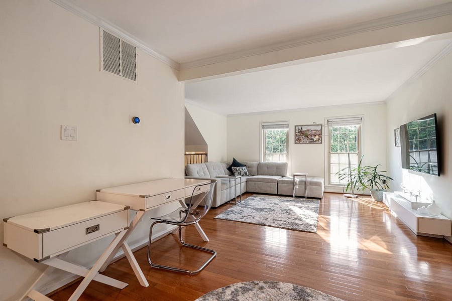 Furnished Finder property 768125_1 photo 3