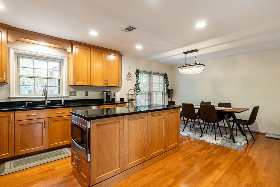 Furnished Finder property 768125_1 photo 6