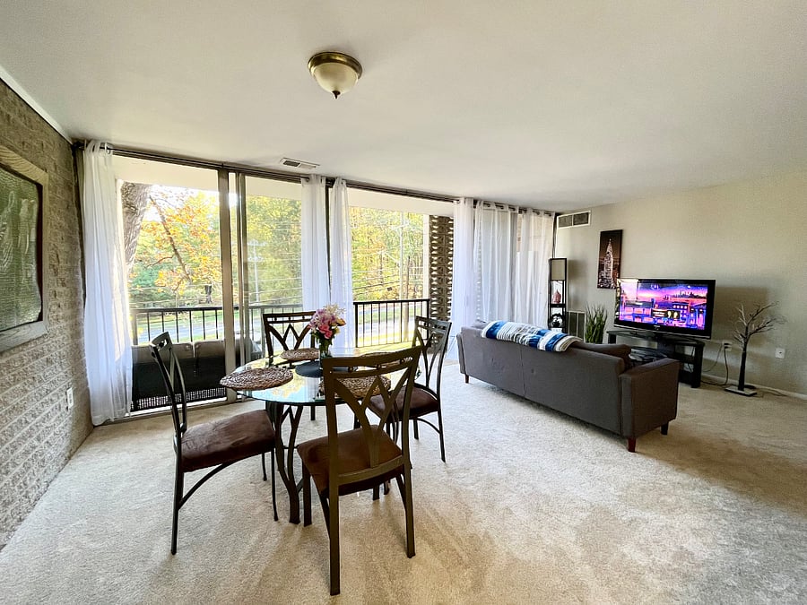 Furnished Finder property 768128_1 photo 3