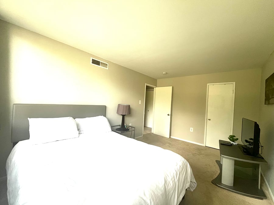 Furnished Finder property 768128_1 photo 25