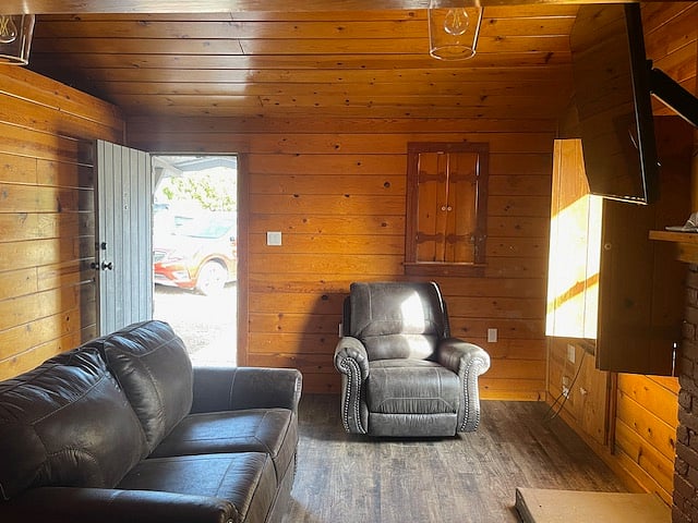 Furnished Finder property 768186_1 photo 4