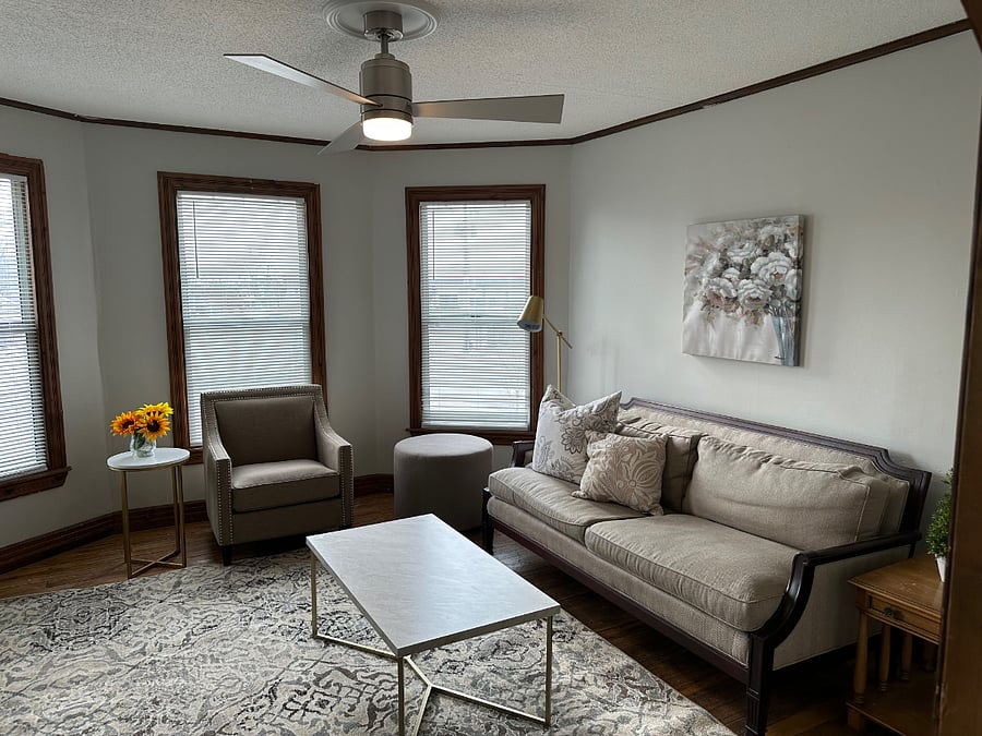 2nd floor apartment living room