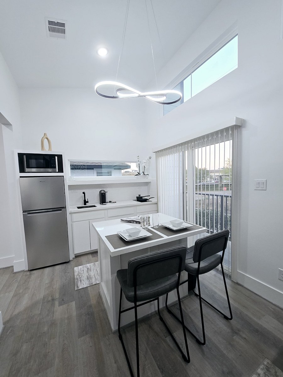 Furnished Finder property 768513_1 photo 1