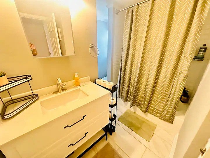 Furnished Finder property 768516_1 photo 8