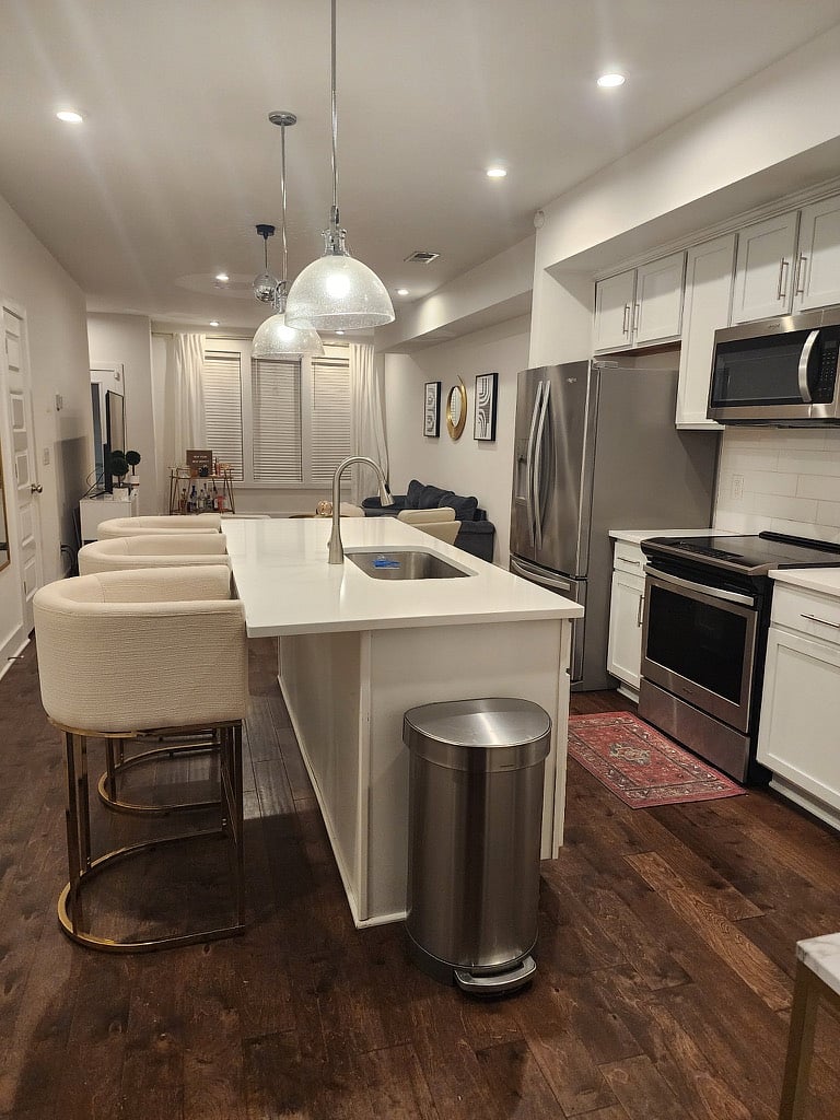 Furnished Finder property 768554_1 photo 2