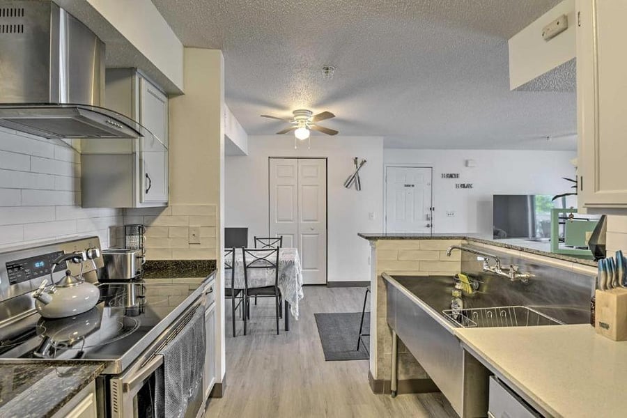 Kitchen area