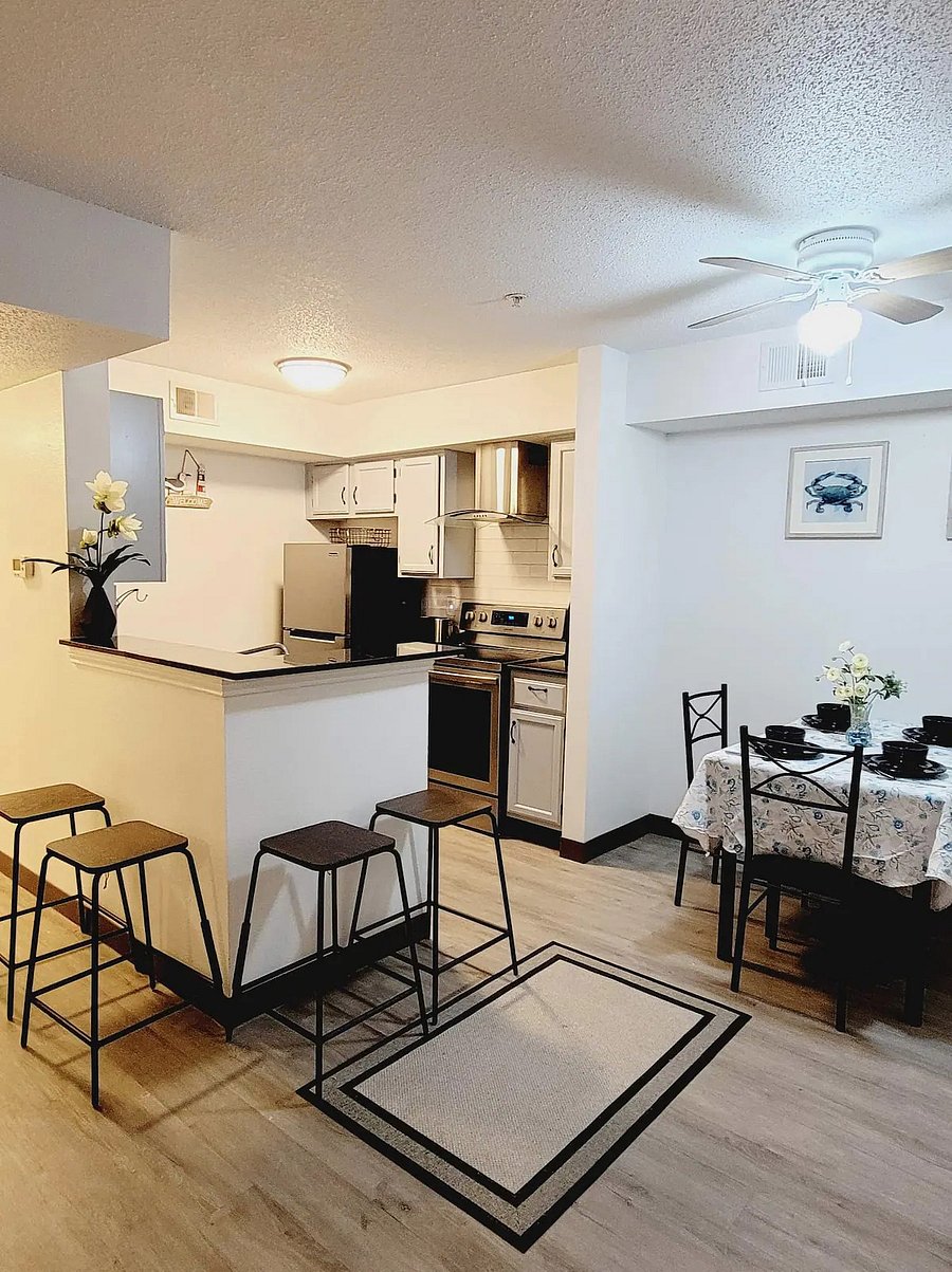 Kitchen area