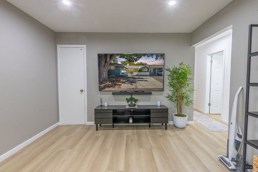 Furnished Finder property 768771_1 photo 8