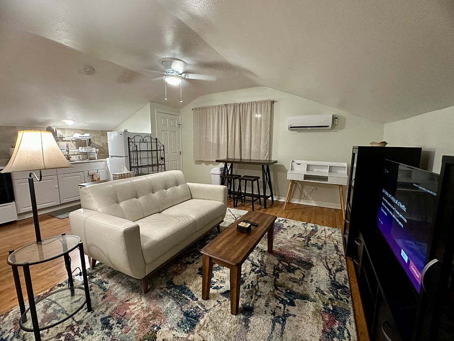 Furnished Finder property 768932_1 photo 3