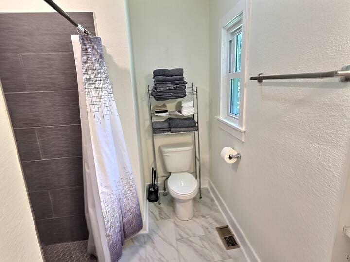 Furnished Finder property 769020_1 photo 5