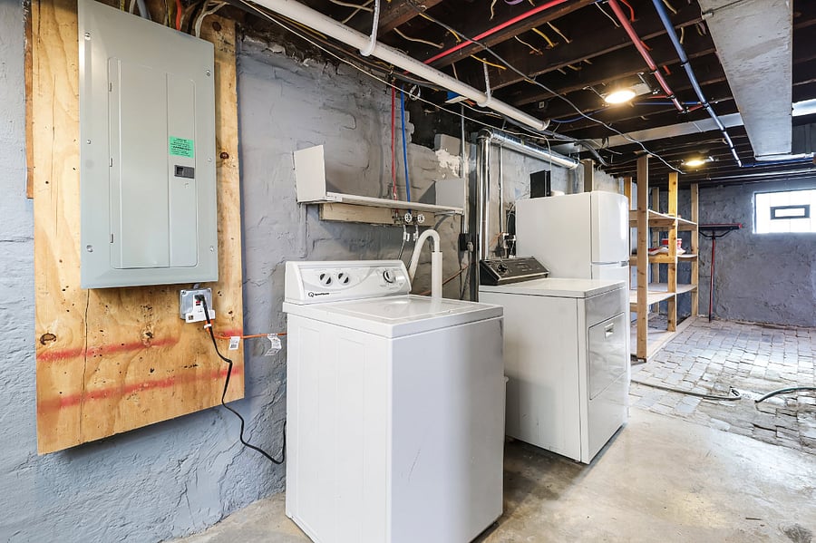 Private Basement Laundry