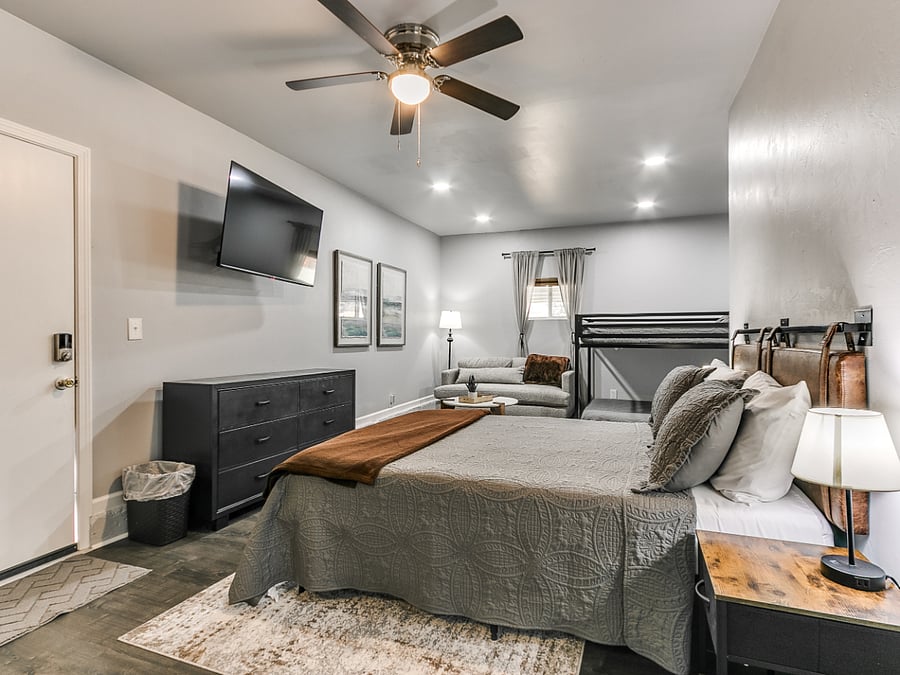Furnished Finder property 769562_1 photo 28