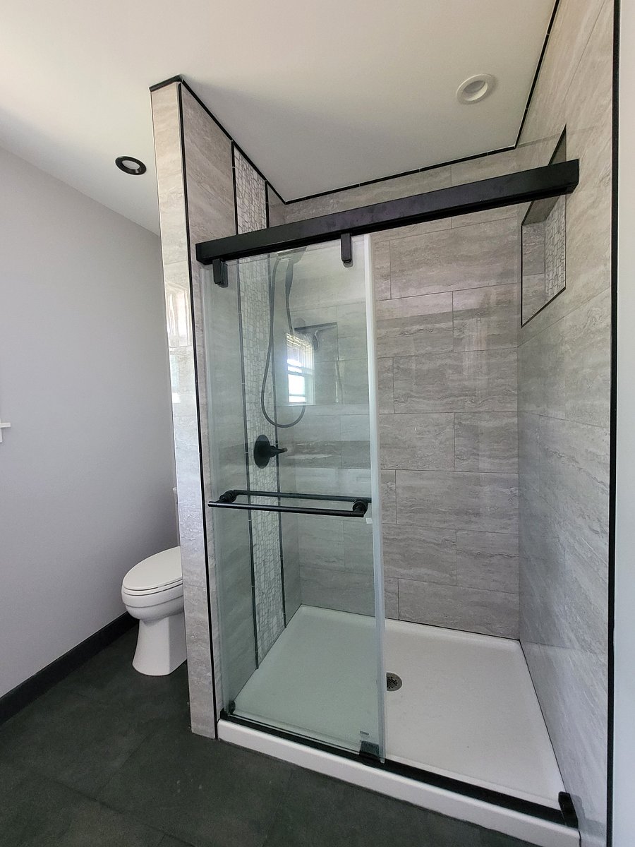 Upstairs bathroom 1