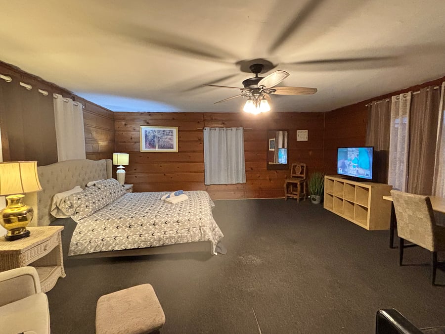 Furnished Finder property 769671_2 photo 3
