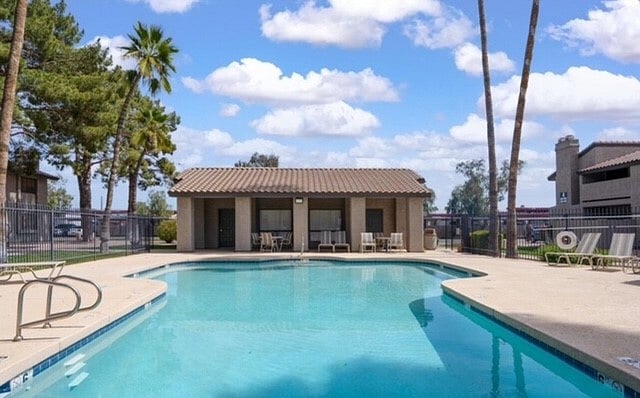 Furnished Finder property 770124_1 photo 3