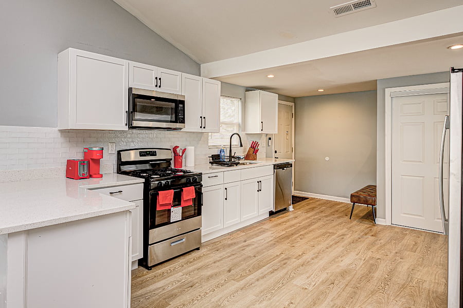 Furnished Finder property 770141_3 photo 7