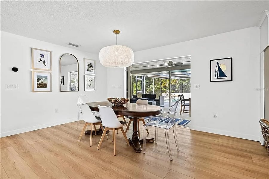 Furnished Finder property 770210_1 photo 4