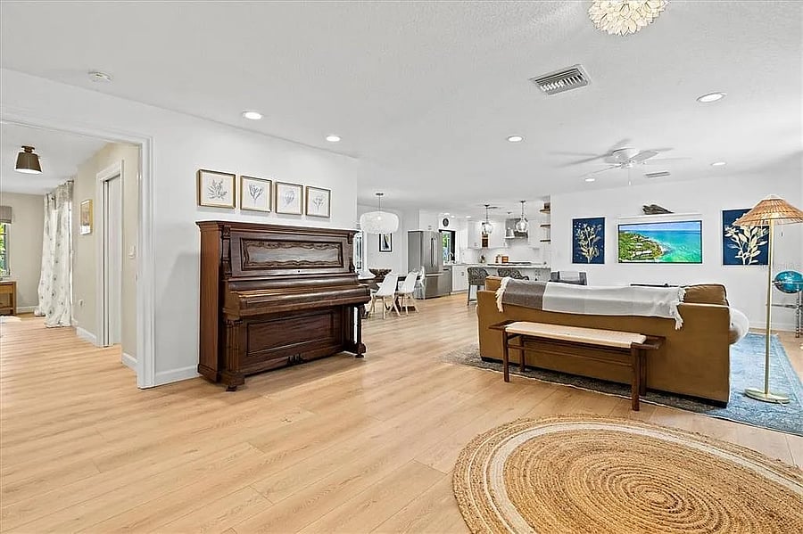 Furnished Finder property 770210_1 photo 23