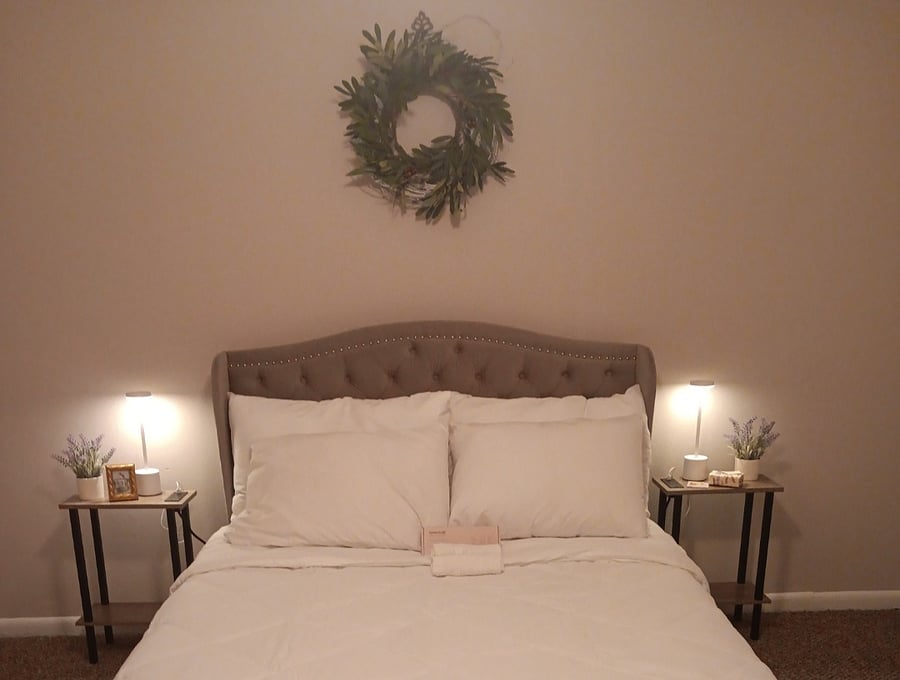 Comfy feedbad, bedside lamps for reading and Olive branch.wreath 