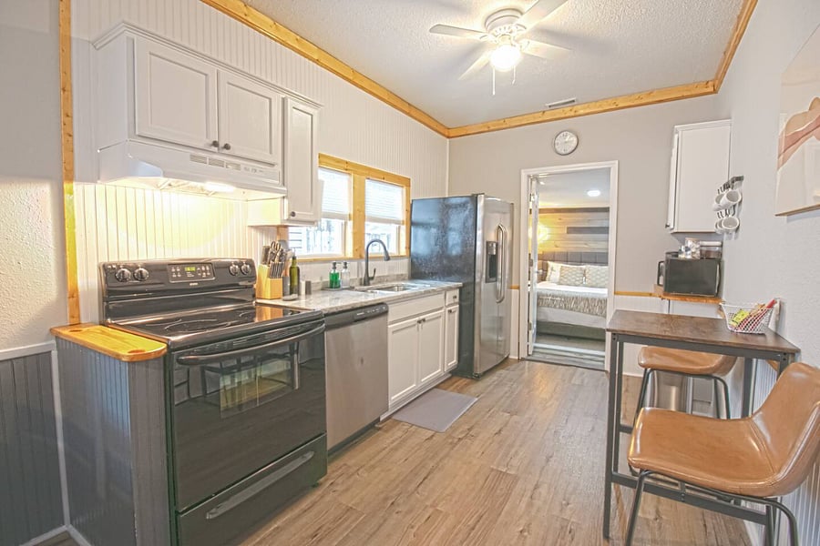 Furnished Finder property 770301_1 photo 15
