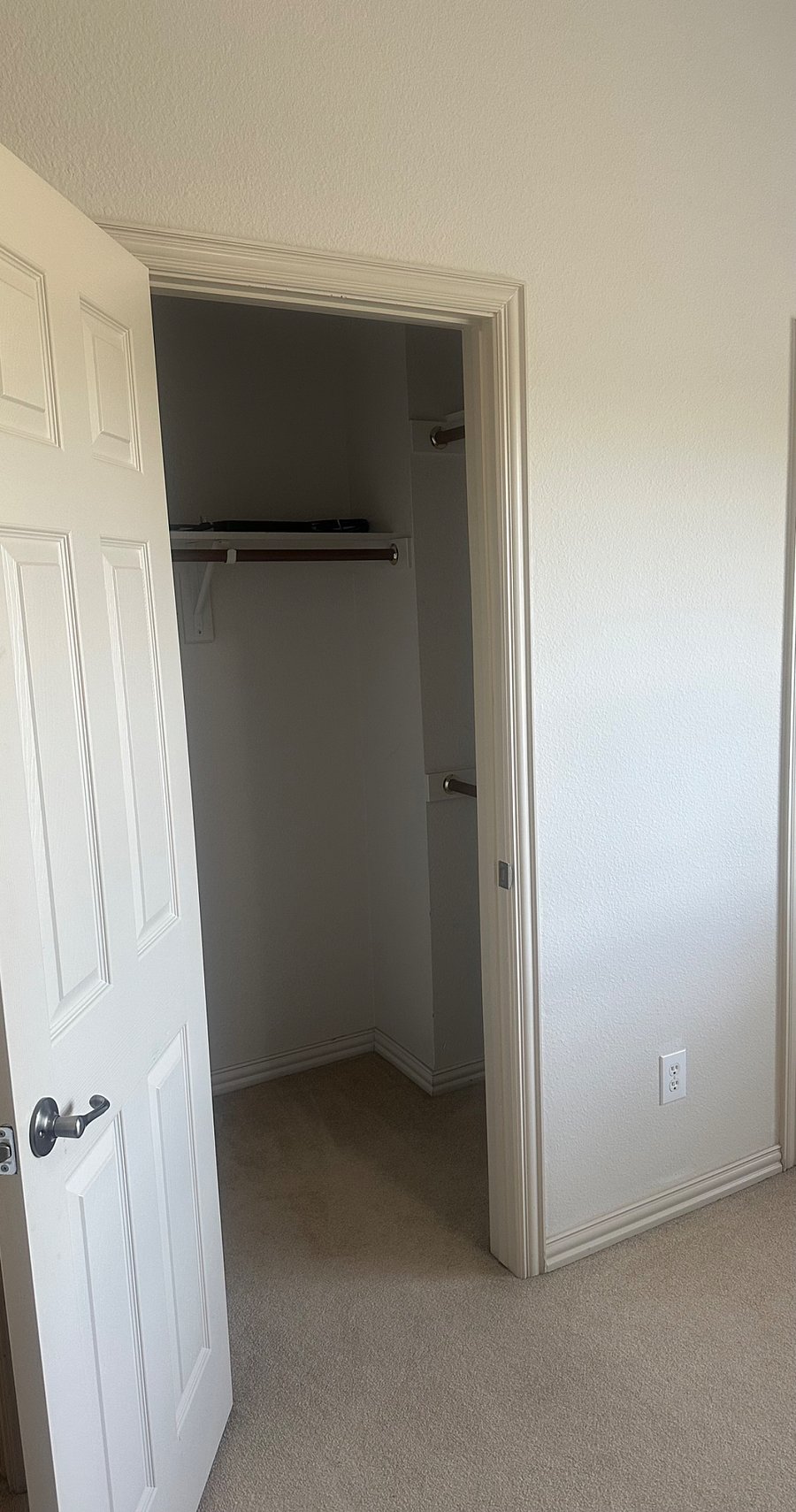Furnished Finder property 770339_1 photo 8