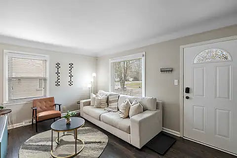 Furnished Finder property 770342_1 photo 3
