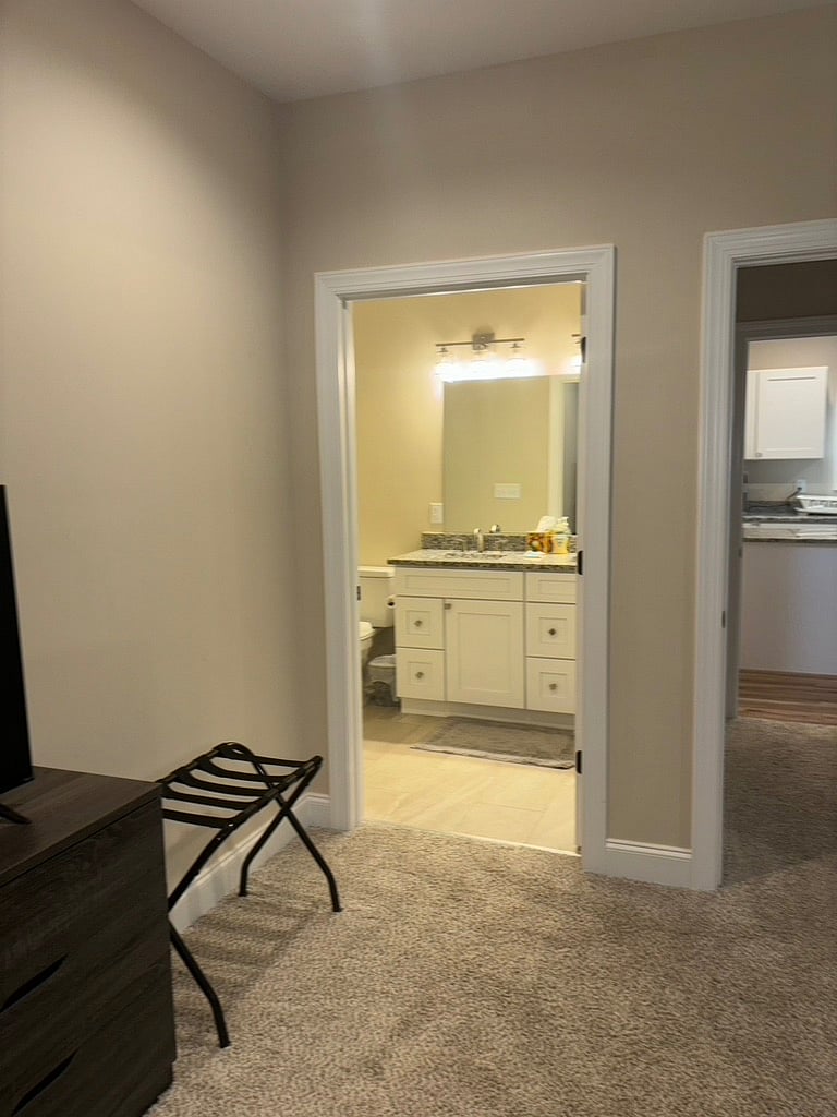 Furnished Finder property 770383_1 photo 22
