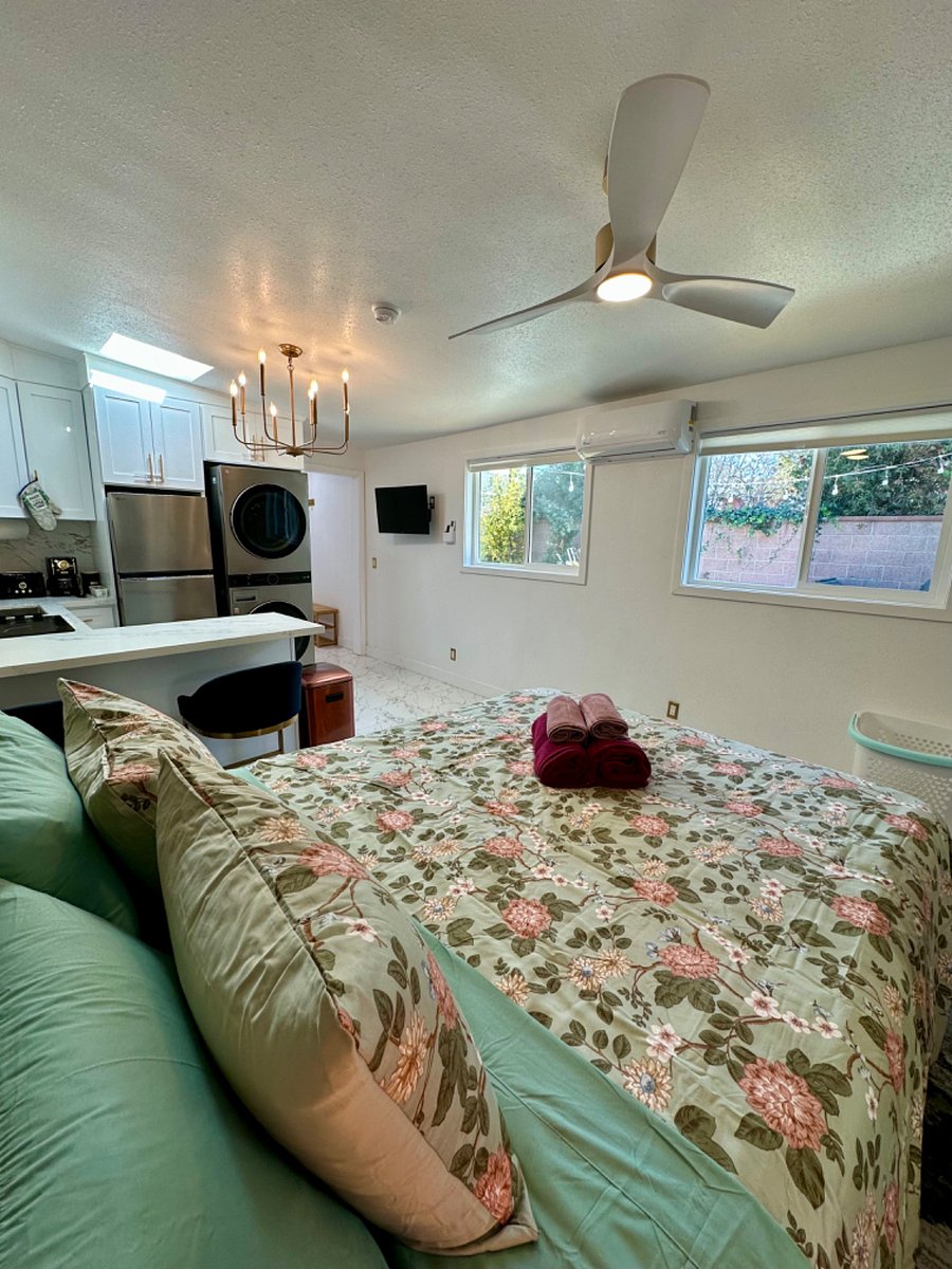 Furnished Finder property 770397_1 photo 3