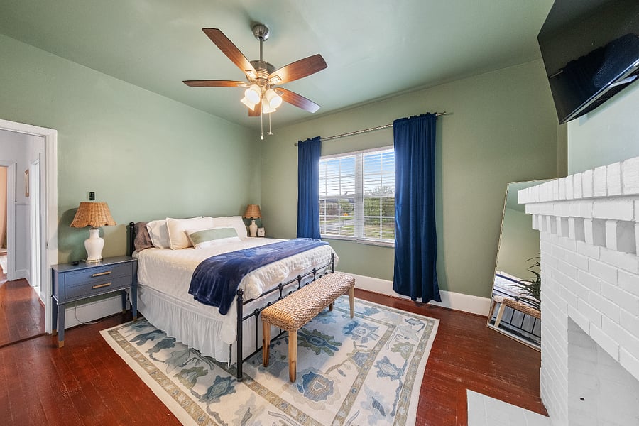 Furnished Finder property 770435_1 photo 1