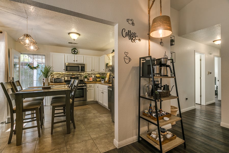 Ultimate Coffee Bar: Enjoy your coffee just the way you like it! Choose from four brewing options: Pour Over, French Press, 12-cup
Auto Drip with insulated carafe, and a Keurig. Plus, a steamer machine for making cappuccinos, steamed milk, and lattes right at home.