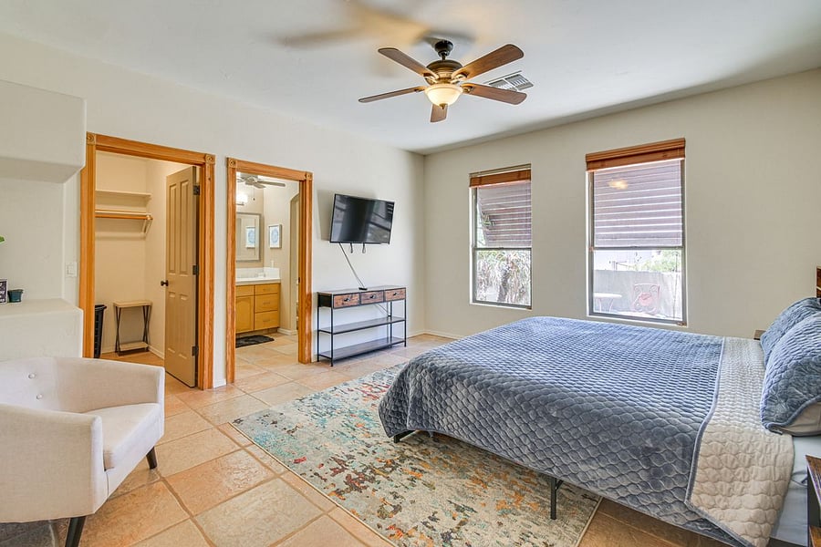 Master bed 2