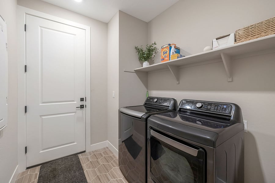 Furnished Finder property 770509_1 photo 17