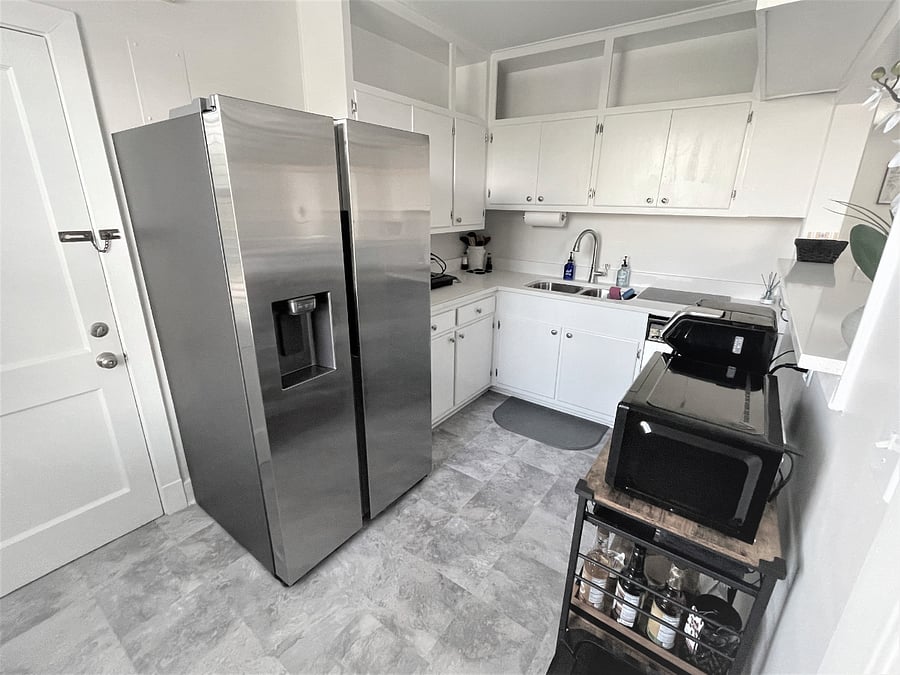 Kitchen - Stove is counter top unit with Convection oven