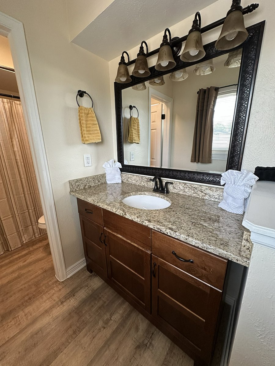 Master Bathroom Vanity