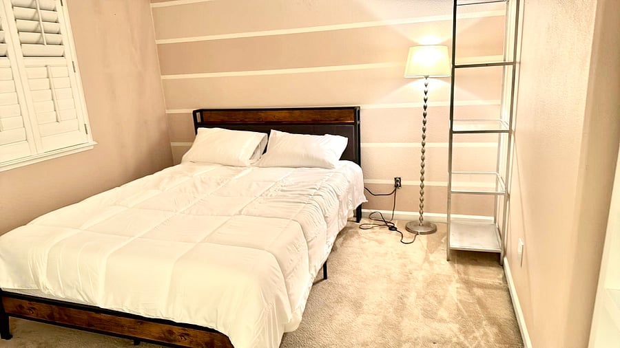 Secondary bedroom