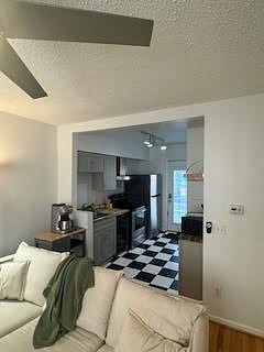 Furnished Finder property 770698_1 photo 7