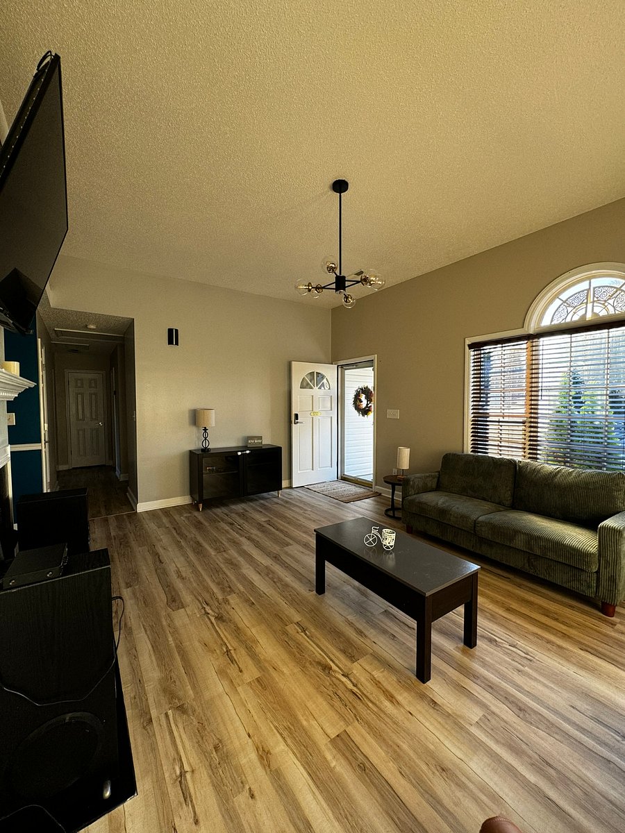 Furnished Finder property 770767_1 photo 3