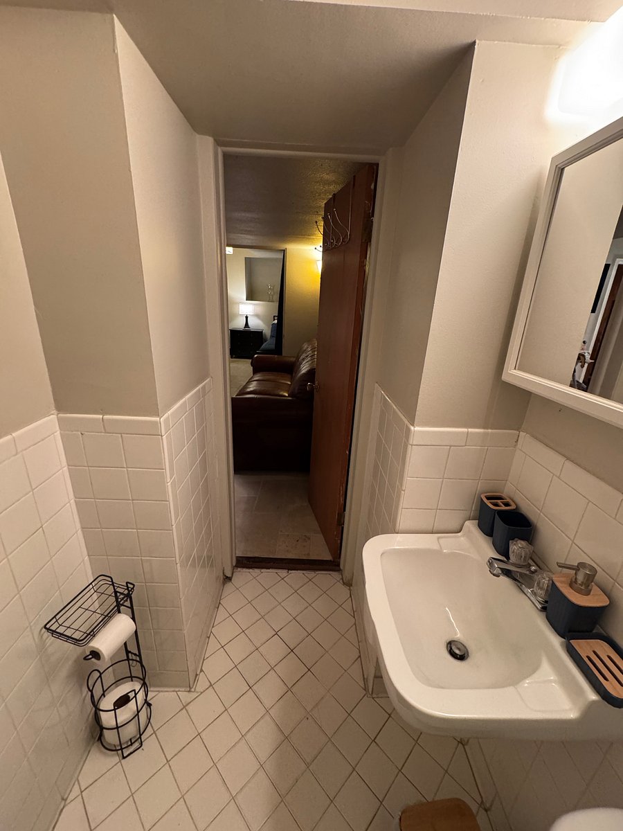 Furnished Finder property 770852_1 photo 13