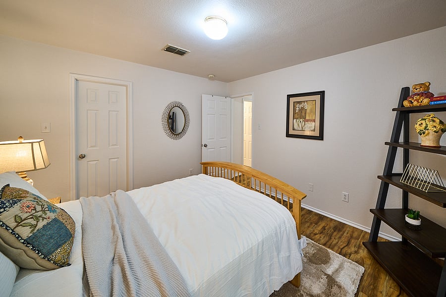 Furnished Finder property 770866_1 photo 35