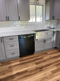 Dish Washer