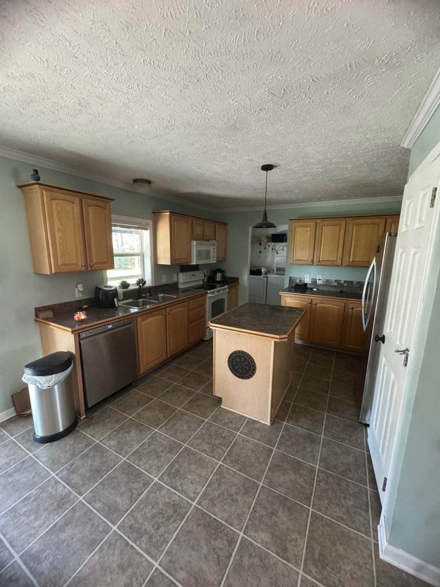 Furnished Finder property 770921_1 photo 1