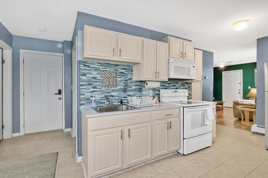 Furnished Finder property 770985_1 photo 9