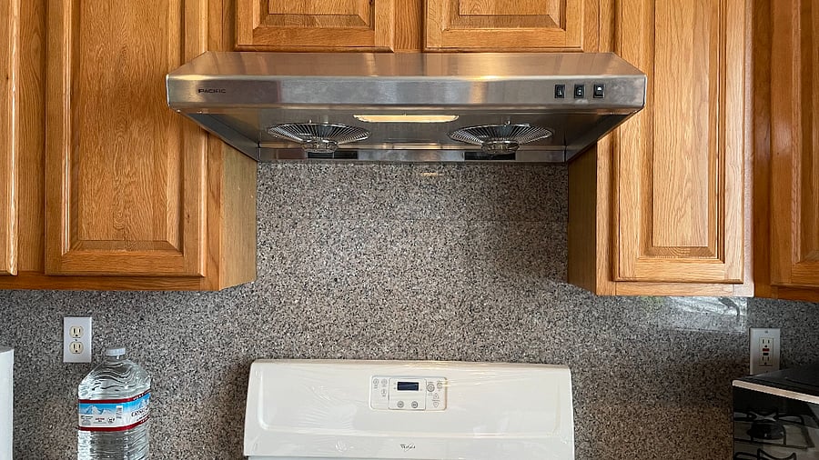 New stainless steel range hood
