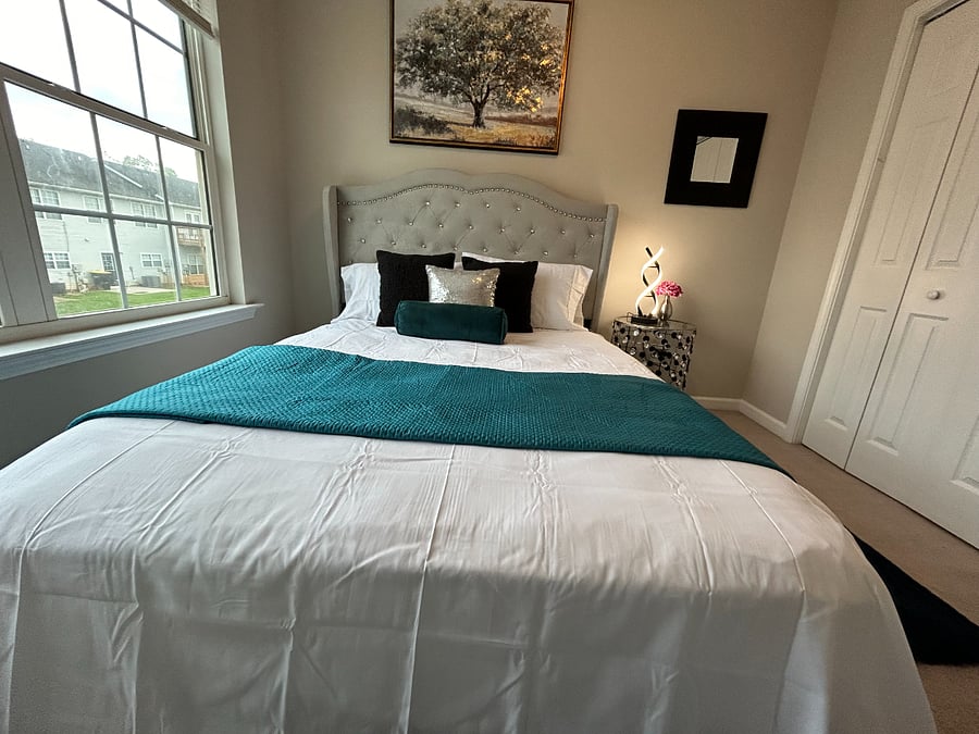 Bedroom 3- Queen bed
