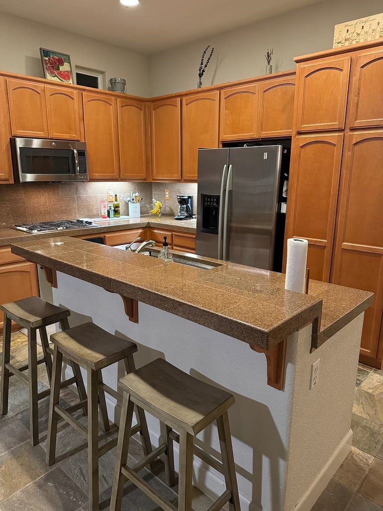 The kitchen has all the supplies you need to make a nice meal.