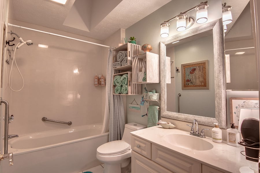 Guest Bathroom
